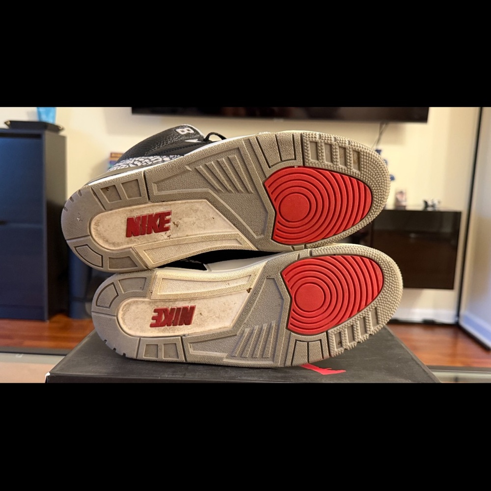 Jordan Sneakers with Black, Gray, and Red Accents - Picture 9 of 12